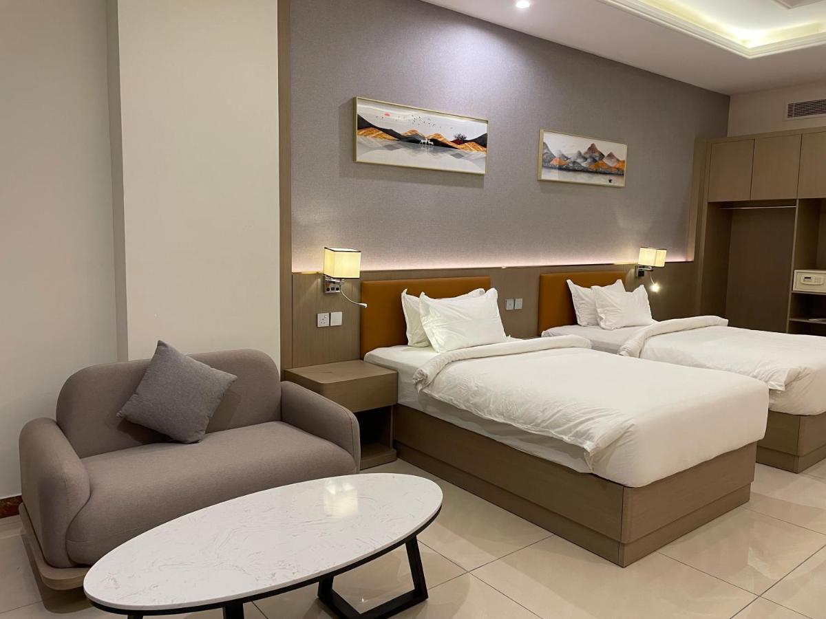 Season Inn Hotel_Al Hail Seeb Eksteriør billede