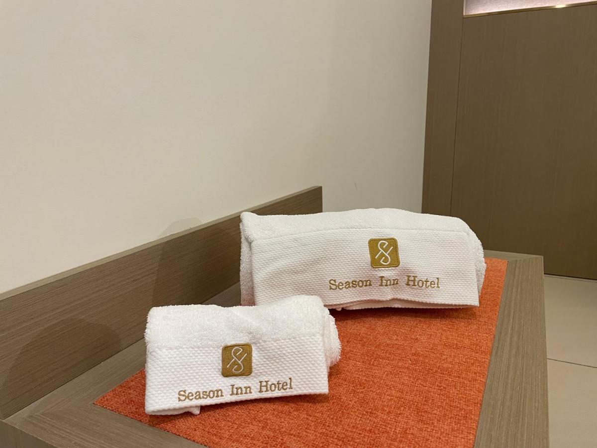 Season Inn Hotel_Al Hail Seeb Eksteriør billede